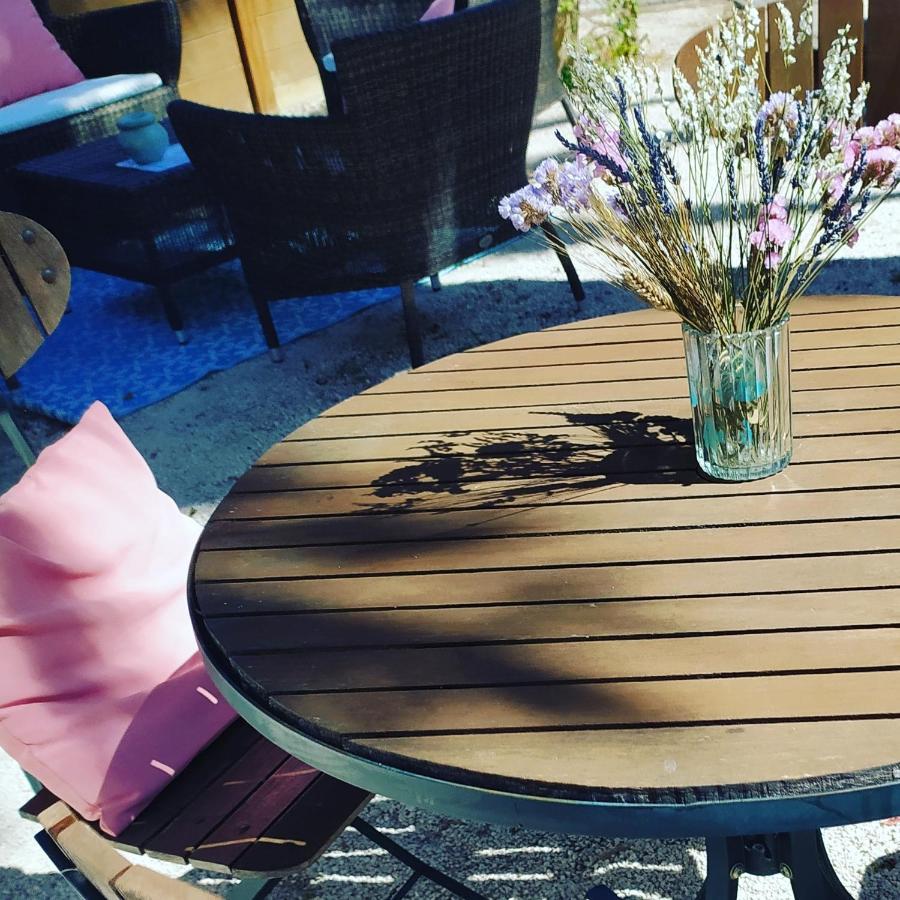 Le Synaya Hotell Sanary-sur-Mer Exteriör bild