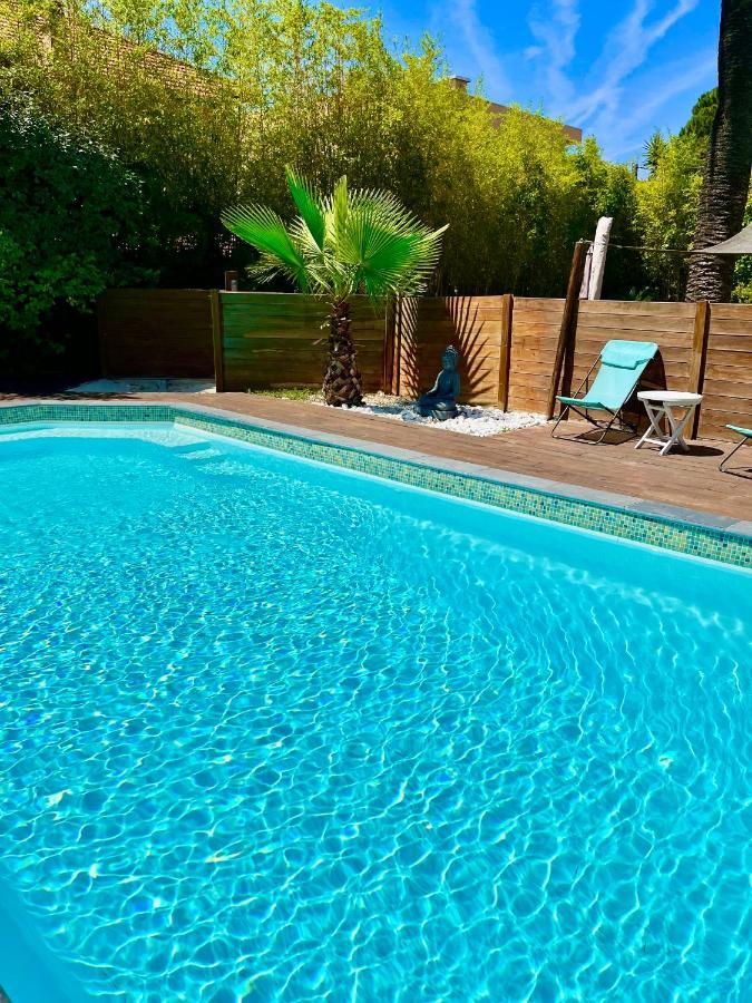 Le Synaya Hotell Sanary-sur-Mer Exteriör bild