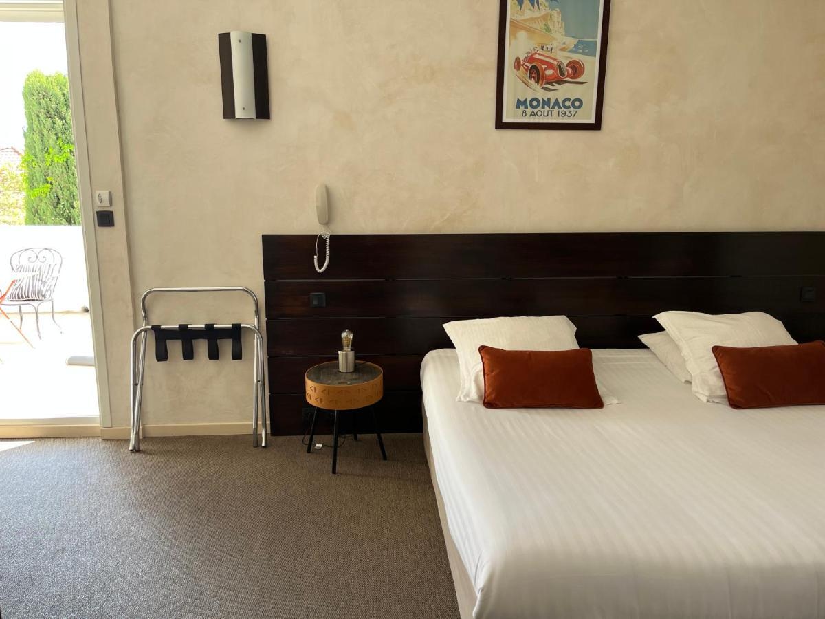 Le Synaya Hotell Sanary-sur-Mer Exteriör bild