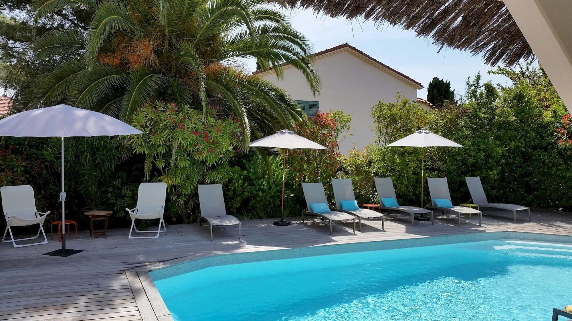 Le Synaya Hotell Sanary-sur-Mer Exteriör bild