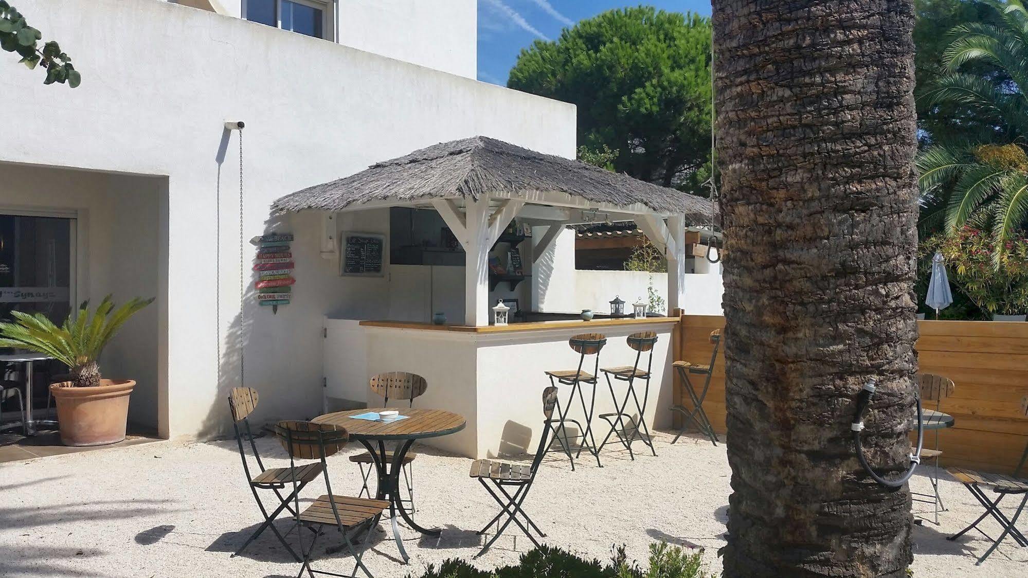 Le Synaya Hotell Sanary-sur-Mer Exteriör bild