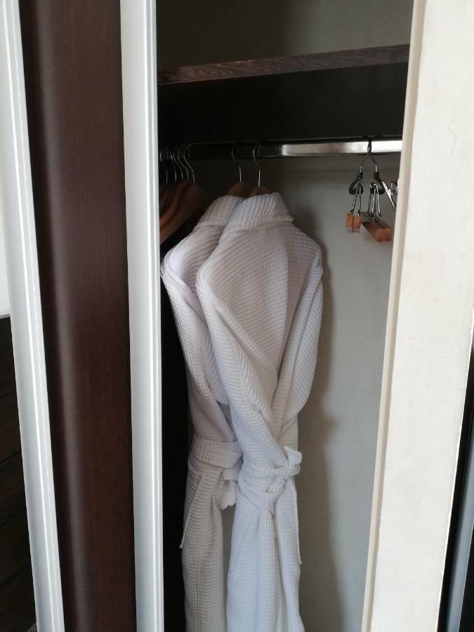 Le Synaya Hotell Sanary-sur-Mer Exteriör bild